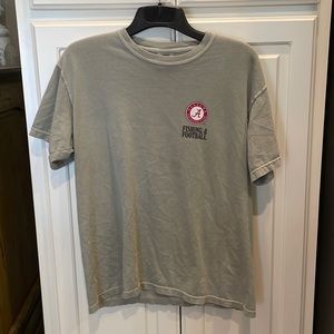 University of Alabama fishing t-shirt size large